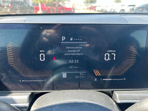 Used 2025 Kia K5 GT-Line AWD/4WD image 11