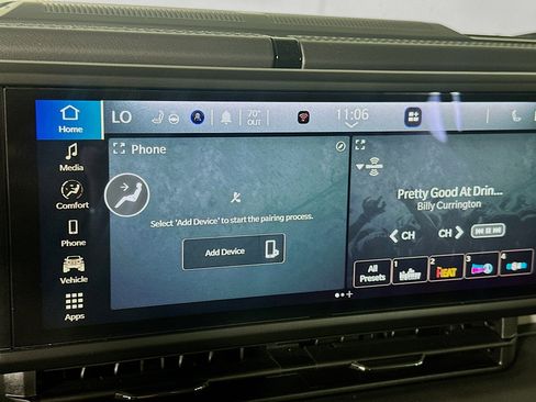 Used 2025 Jeep Wrangler Sahara image 19