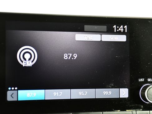 Certified 2024 Honda CR-V EX image 26