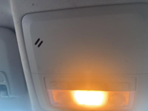 Used 2013 Chevrolet Cruze LT image 21