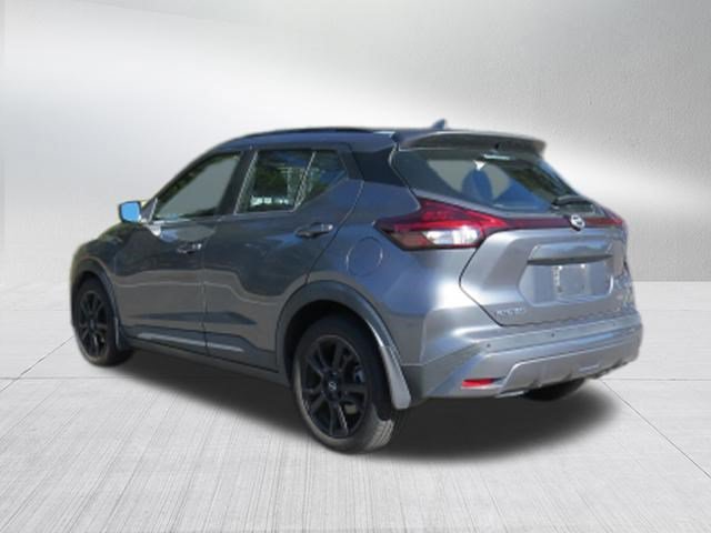 Used 2022 Nissan Kicks SR w/ Premium Package FWD image 5