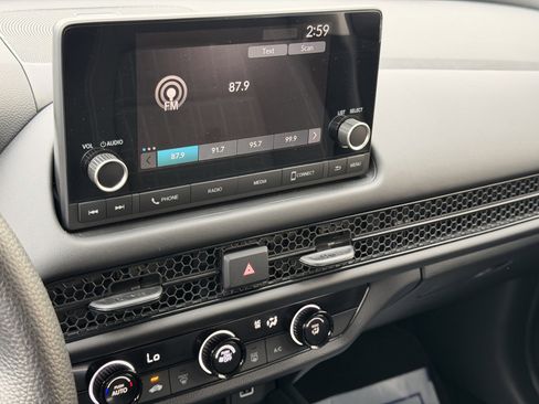 Certified 2023 Honda HR-V LX image 25