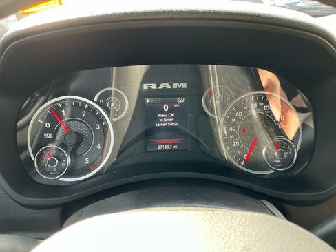 Used 2024 RAM 3500 Tradesman w/ Chrome Appearance Group image 14