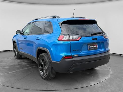 Used 2021 Jeep Cherokee Latitude Plus AWD/4WD image 5