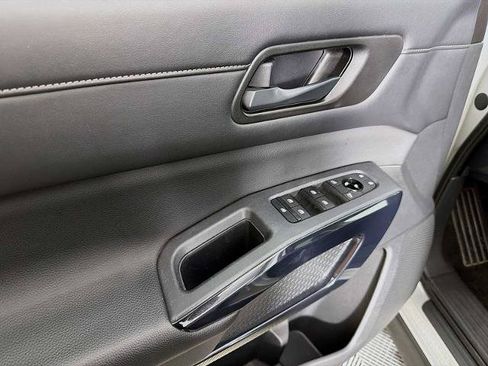 Certified 2024 Nissan Pathfinder SV AWD/4WD image 15