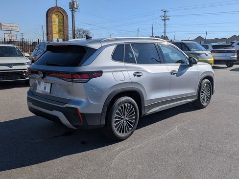 New 2026 Volkswagen Tiguan S FWD image 3