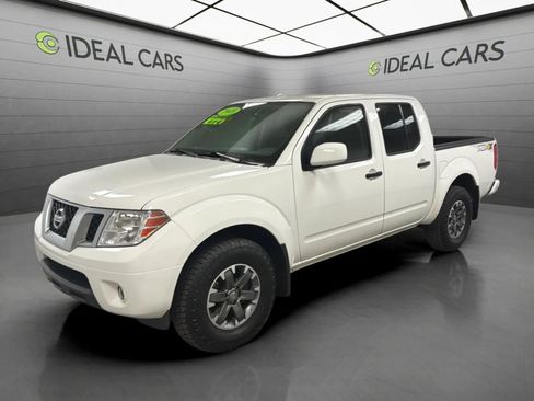 Used 2018 Nissan Frontier PRO-4X AWD/4WD image 1