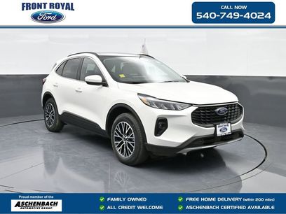 New 2025 Ford Escape SE