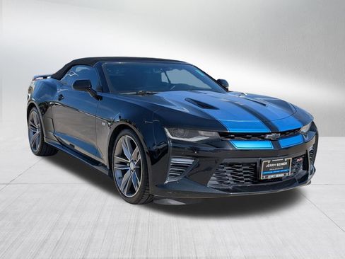 Used 2018 Chevrolet Camaro SS w/ LPO, Ground Effects Package RWD image 7
