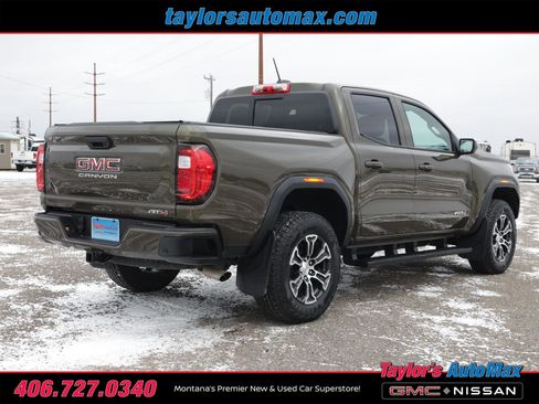 Used 2025 GMC Canyon AT4 image 4