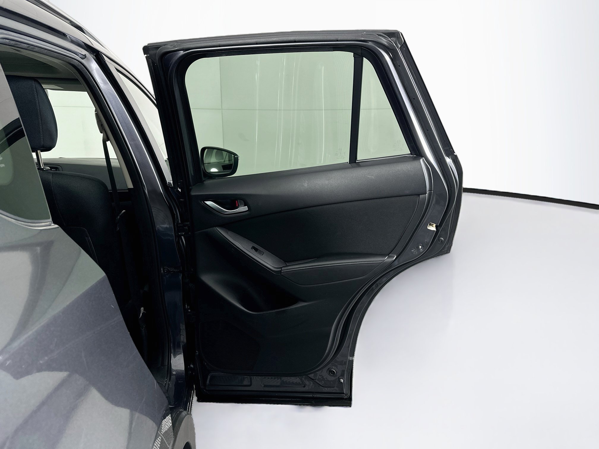 Used 2015 MAZDA CX-5 Touring w/ Bose/Moonroof Package FWD image 29