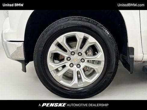 Used 2024 Chevrolet Silverado 1500 LTZ w/ LTZ Convenience Package II image 2