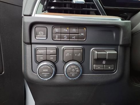 New 2026 Chevrolet Tahoe High Country image 26