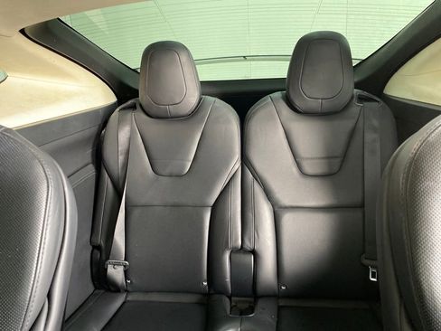 Used 2016 Tesla Model X Performance image 28