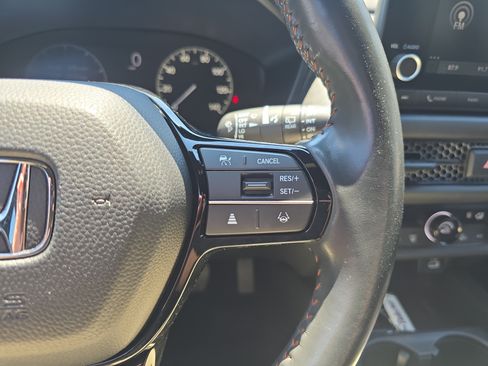 Used 2024 Honda HR-V Sport image 18