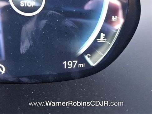 Used 2025 Genesis GV70 2.5T w/ Sport Prestige Package image 30