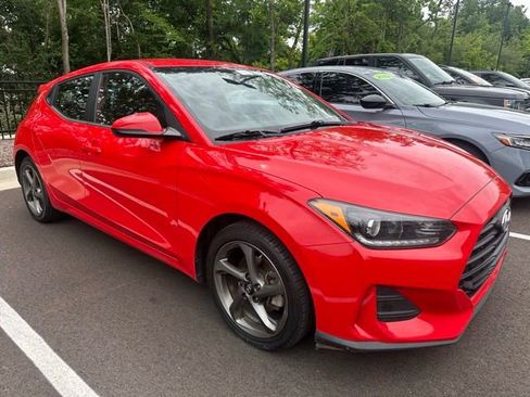 Used 2019 Hyundai Veloster 2.0 FWD image 4