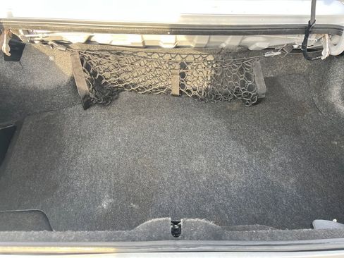 Used 2005 MAZDA MX-5 Miata LS image 18