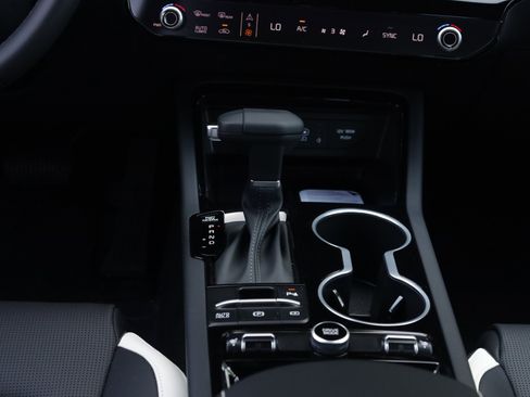 New 2026 Kia K5 GT-Line w/ GT-Line Premium Package FWD image 30