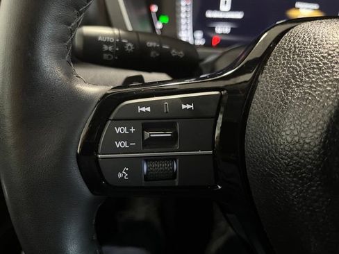 Used 2023 Honda Pilot Elite image 23