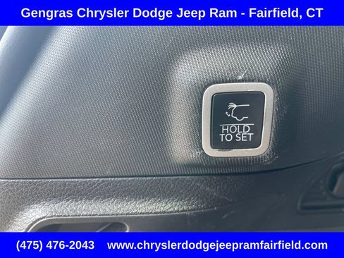 Certified 2023 Jeep Grand Cherokee Limited AWD/4WD image 27