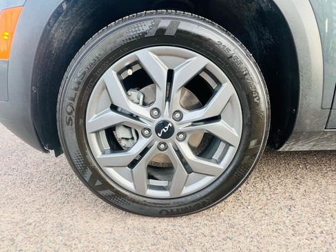 Used 2024 Kia Seltos S FWD image 4
