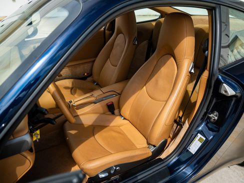 Used 2008 Porsche 911 Carrera RWD image 6