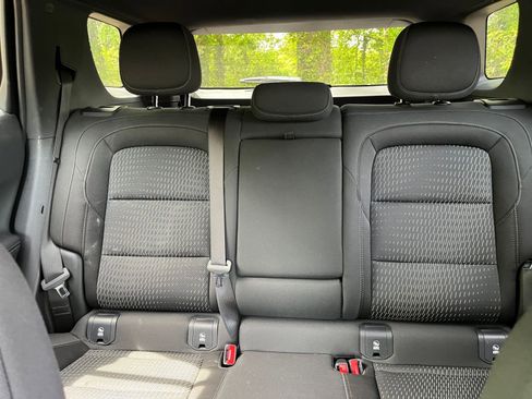 Used 2025 Chevrolet Equinox LT FWD image 38