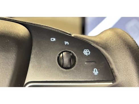 Used 2023 Tesla Model X image 26