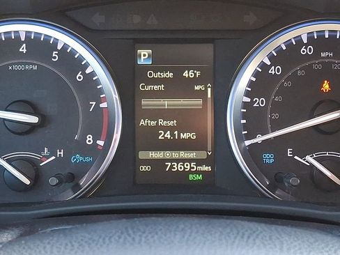 Used 2019 Toyota Highlander Limited Platinum image 23