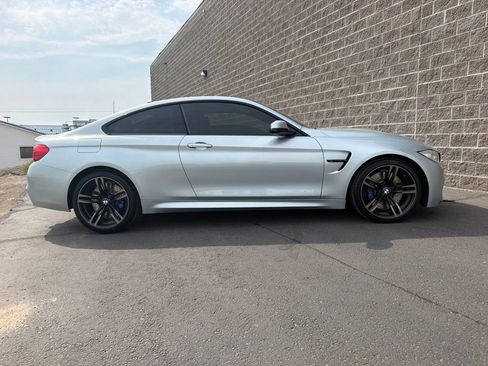 Used 2016 BMW M4 Coupe RWD image 2