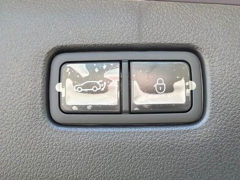 New 2026 Genesis GV70 3.5T Sport Advanced AWD/4WD image 19