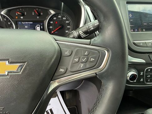 Used 2024 Chevrolet Equinox LT FWD image 32