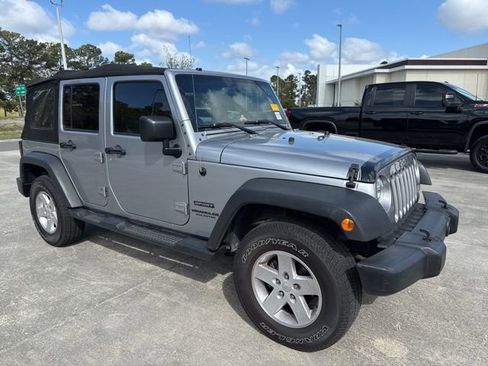 Used 2017 Jeep Wrangler Unlimited Sport w/ Quick Order Package 24S image 6