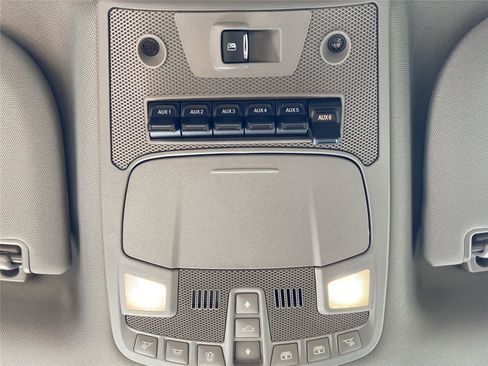 Used 2022 Ford F250 XLT w/ XLT Premium Package image 20