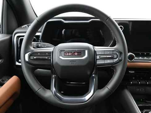 New 2026 GMC Canyon AT4 image 10