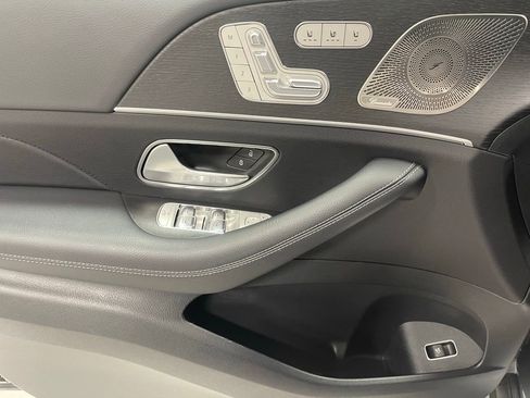 Used 2025 Mercedes-Benz GLE 350 4MATIC image 18