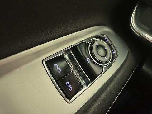 Certified 2020 Chevrolet Corvette Stingray Preferred Cpe w/ 2LT Preferred Equipment Group image 29