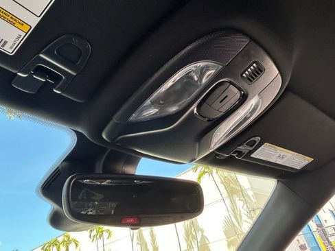 New 2025 Jeep Compass Latitude image 37