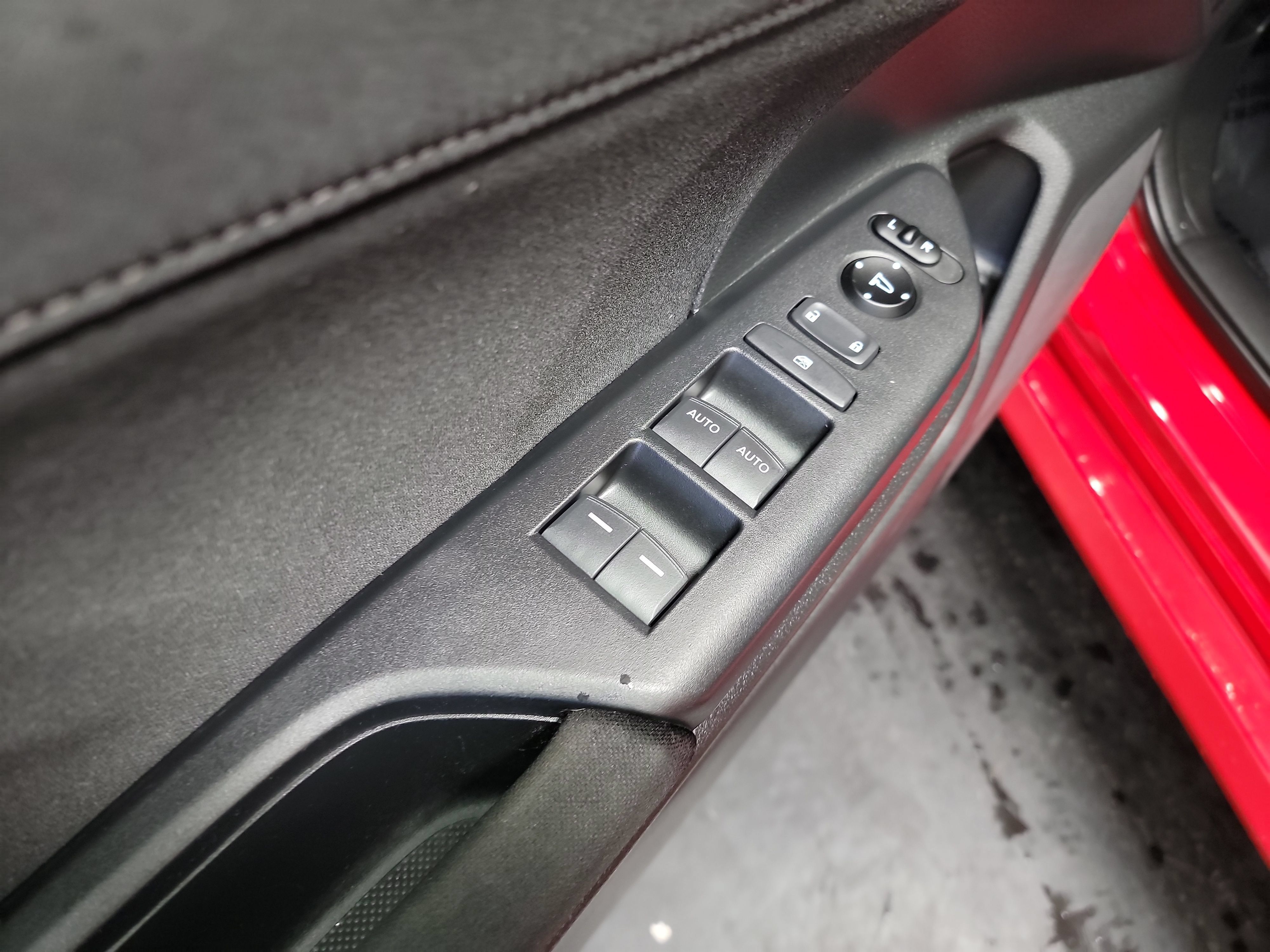 Used 2018 Honda Civic EX image 14