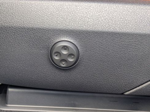 New 2026 Mercedes-Benz GLC 300 4MATIC image 21