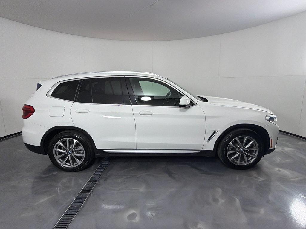 Used 2019 BMW X3 xDrive30i w/ Premium Package AWD/4WD image 4