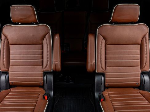 Used 2023 GMC Yukon Denali Ultimate w/ LPO, Floor Liner Package image 34