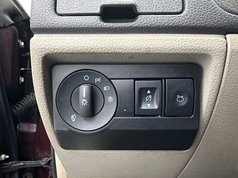 Used 2011 Ford Fusion SE w/ 202A Rapid Spec Order Code image 30