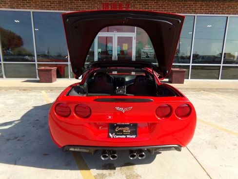 Used 2012 Chevrolet Corvette Grand Sport w/ 3LT Preferred Equipment Group image 11