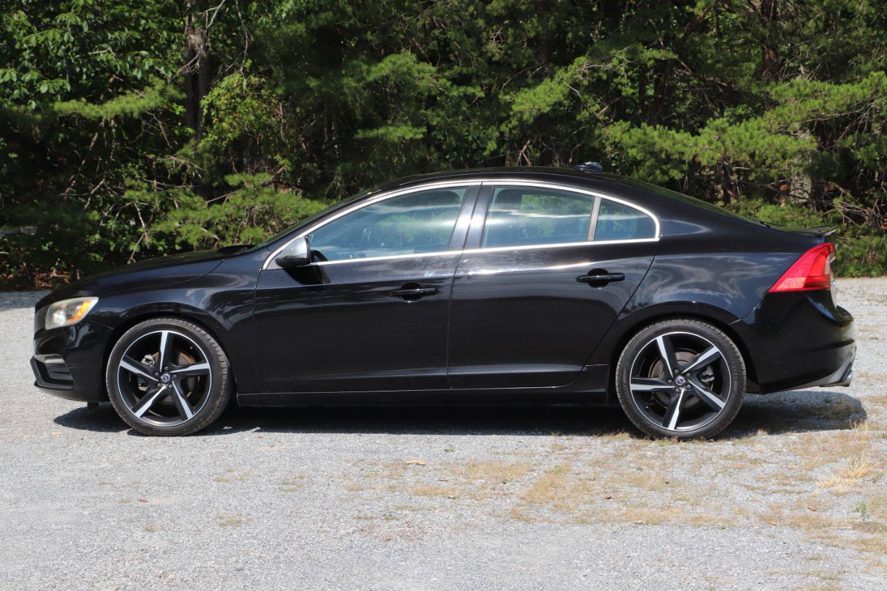 Used 2016 Volvo S60 T5 R-Design FWD image 40