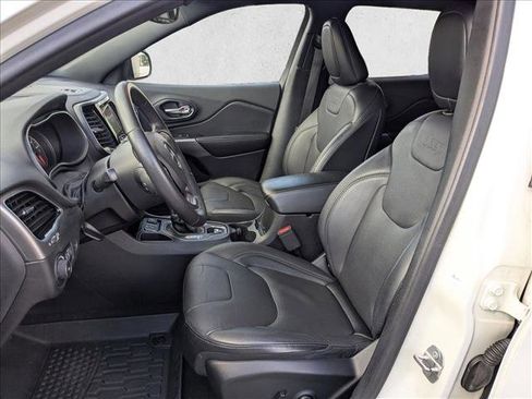 Used 2019 Jeep Cherokee High Altitude image 17