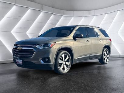 Used 2019 Chevrolet Traverse LT w/ LT Premium Package
