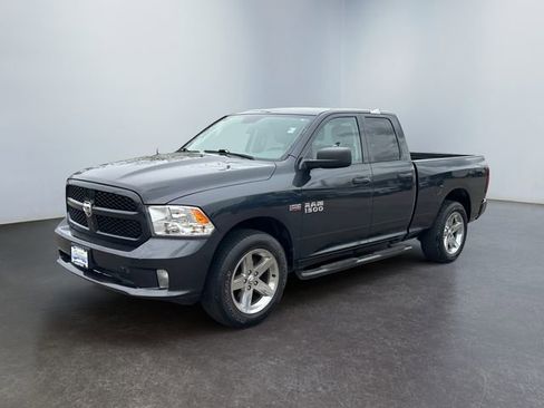 Used 2017 RAM 1500 Express w/ Express Value Package image 1