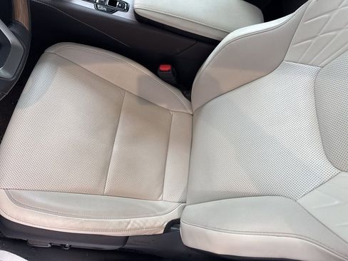 Used 2023 Lexus RX 350 Premium w/ Cold Area Package FWD image 5